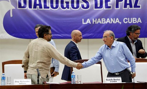 El Gobierno y las FARC concluyen la negociación en Cuba Colombia va camino a la paz